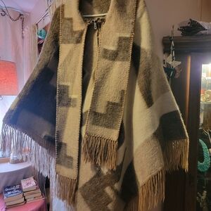 Geometric Patterned Fringe Poncho